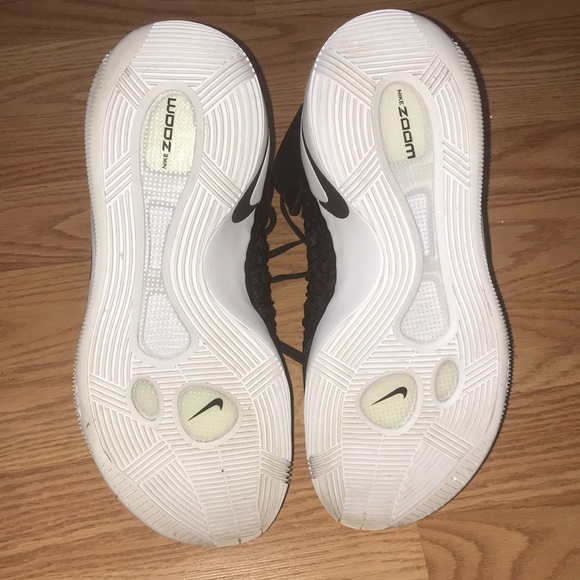 Hyperdunks - Picture 3 of 4